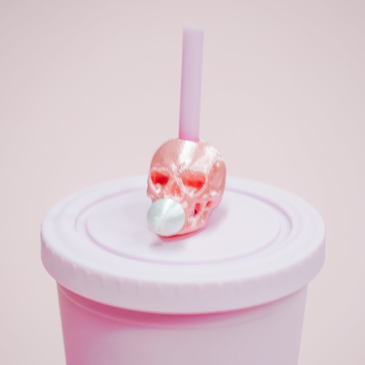 Bubblegum Skull Straw Charm