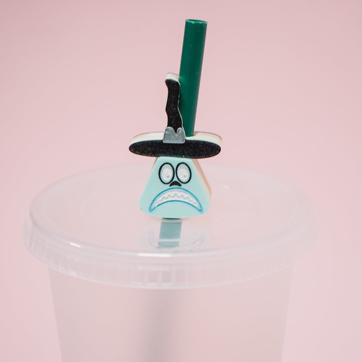 Mayor Straw Charm