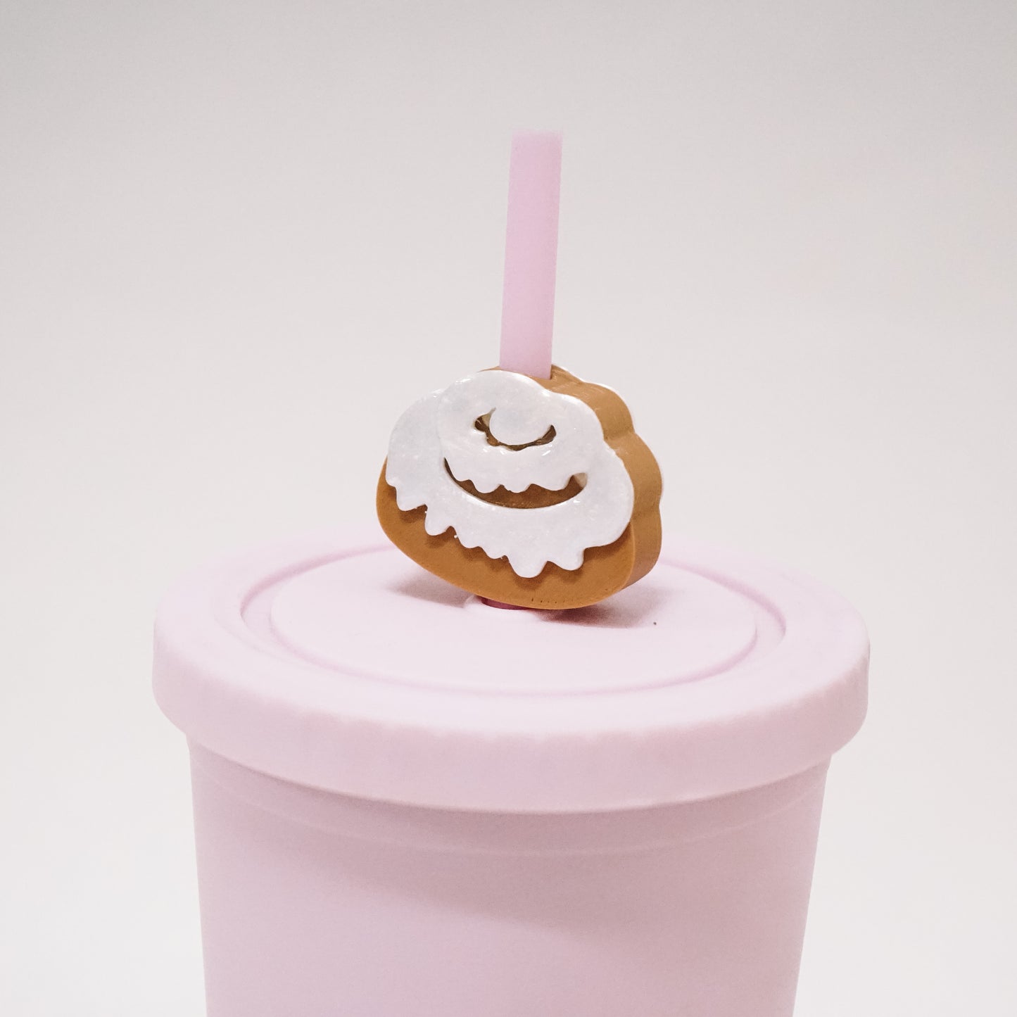 Cinnamon Roll Straw Charm