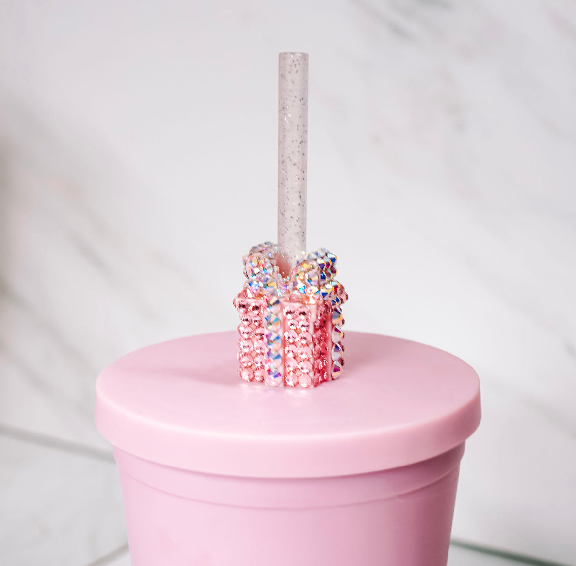 360 Present Straw Charm