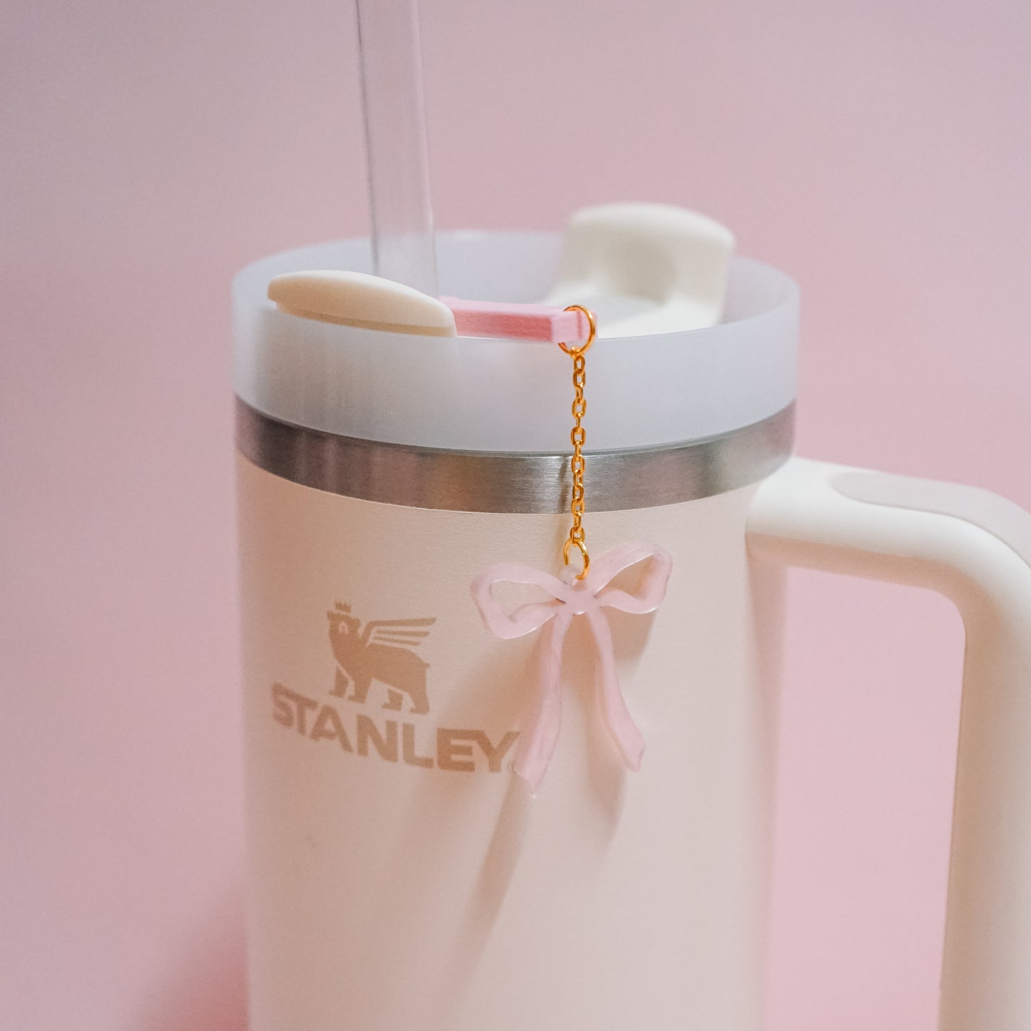 Bow Straw Dangle