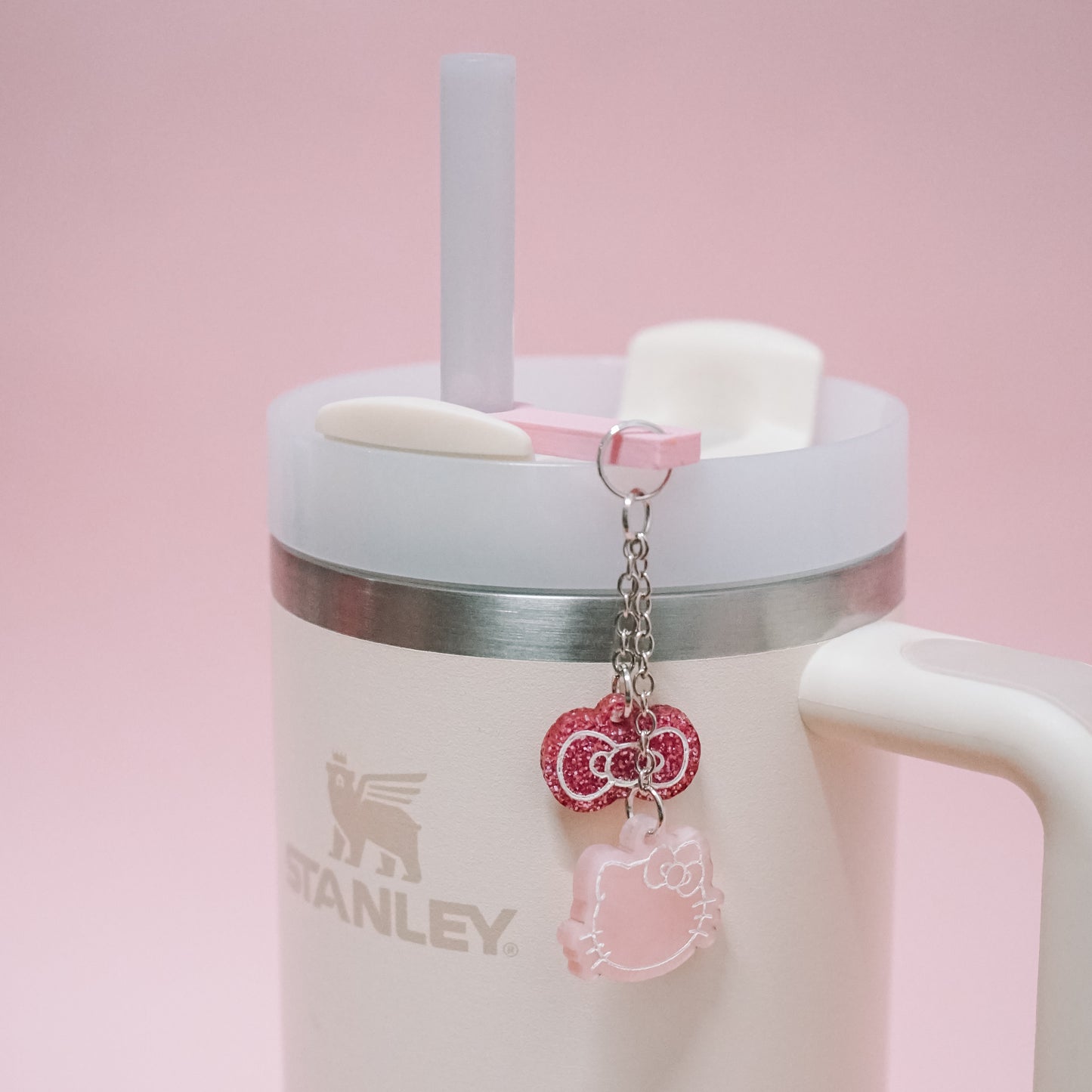 HK Straw Dangle