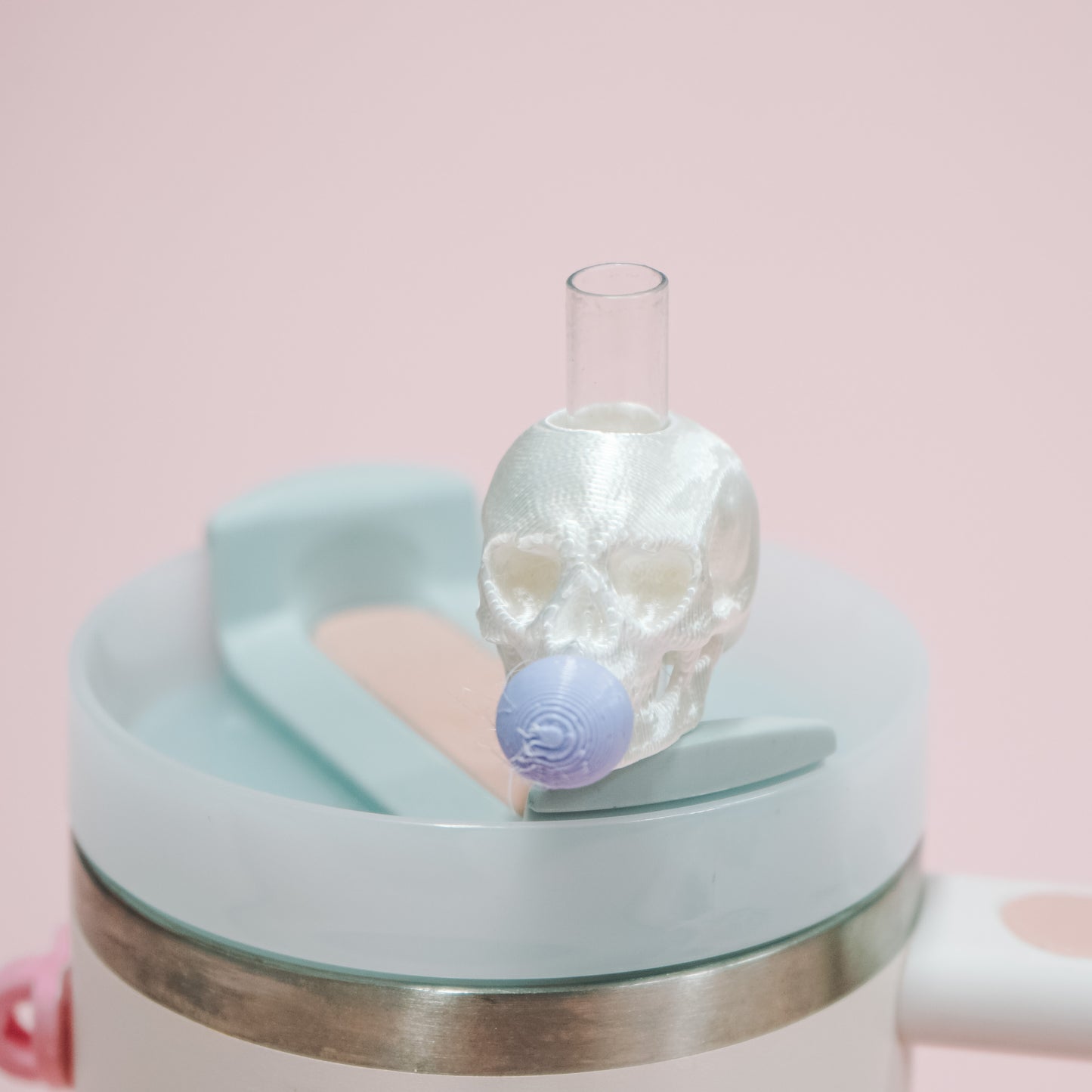 Bubblegum Skull Straw Charm