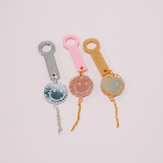 Smiley Balloon Straw Dangle