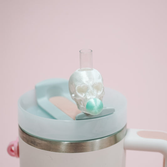 Bubblegum Skull Straw Charm