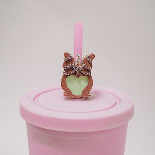 Mal Apple Straw Charm