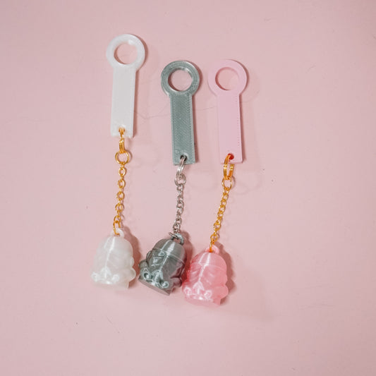 Trooper Straw Dangle