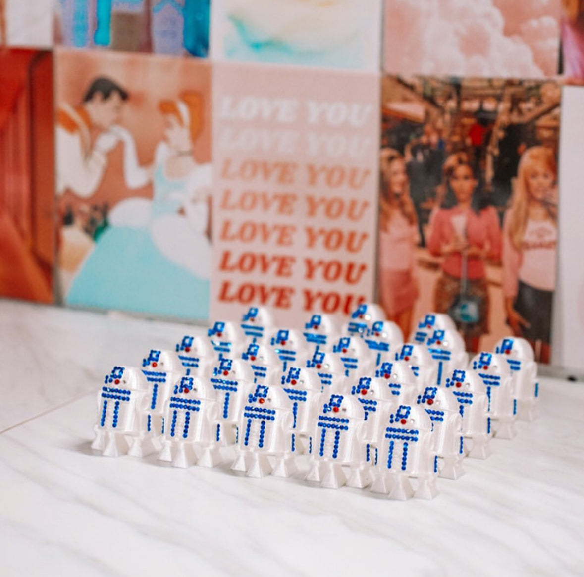 Crystal Droid Straw Charm