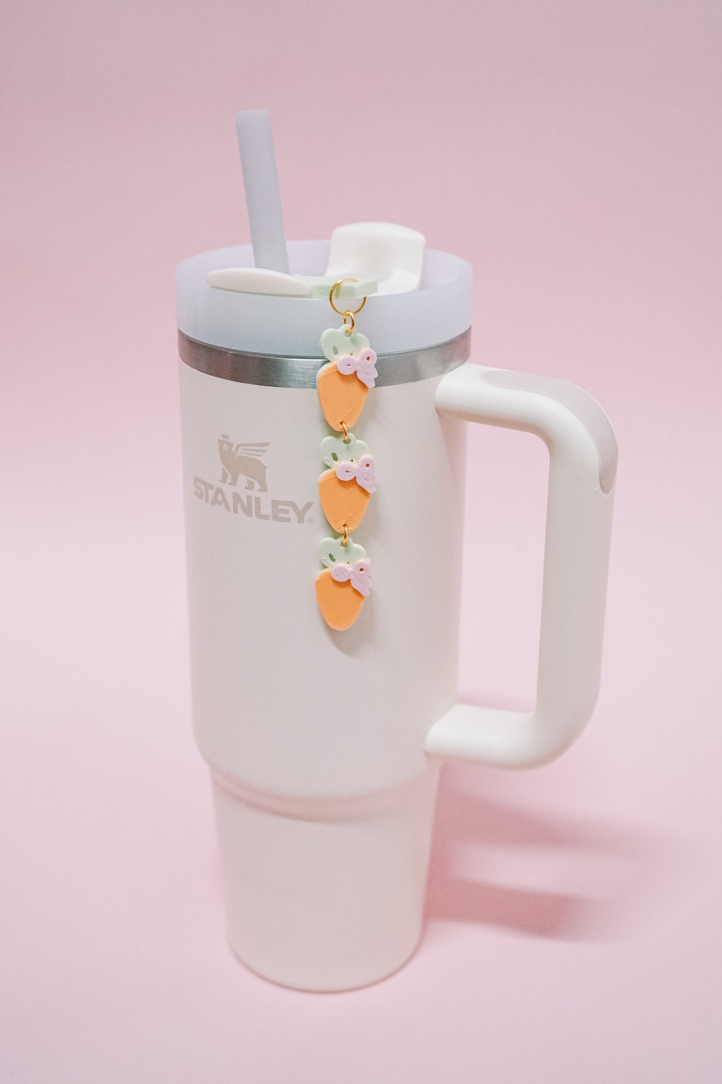 Carrot Straw Dangle