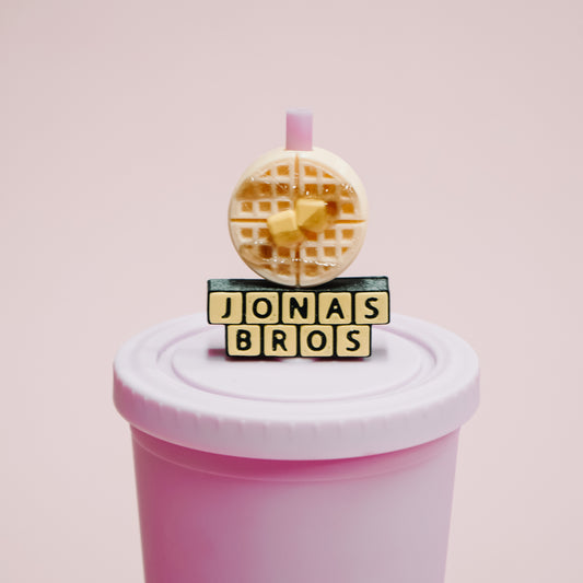 Jonas Straw Charm