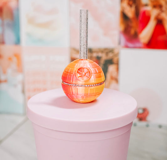 That's No Moon Straw Charm